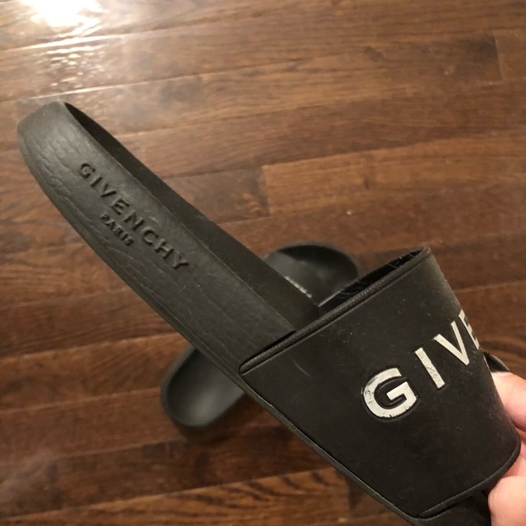 Givenchy slides - Picture 4 of 6